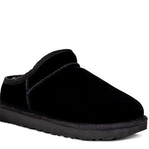 *New* Black Ugg Classic Slipper
